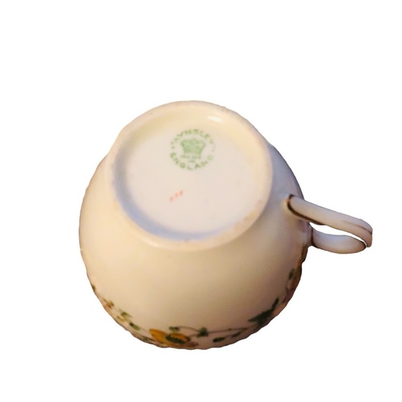 Vintage Aynsley Yellow Floral Teacup - Picture 3 of 11